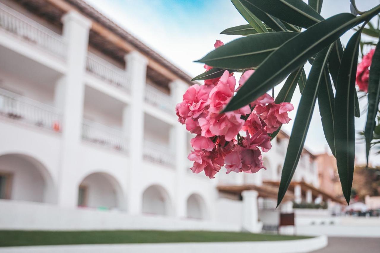 Hotel Moresco Santa Teresa Gallura Exterior foto